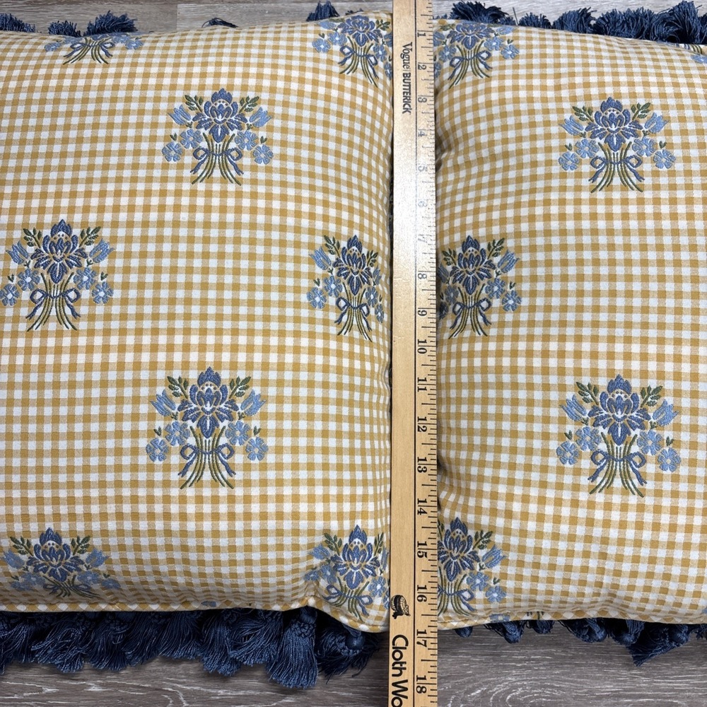 Vtg Pair Floral Blue & Yellow Gingham Throw Pillows Tassel Fringe Custom 17" Sq - Picture 4 of 7